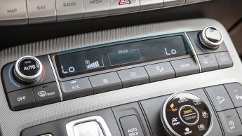 Pixsel car climate-control screen protector for HYUNDAI PALISADE - 5.9“ 2018 - 2022