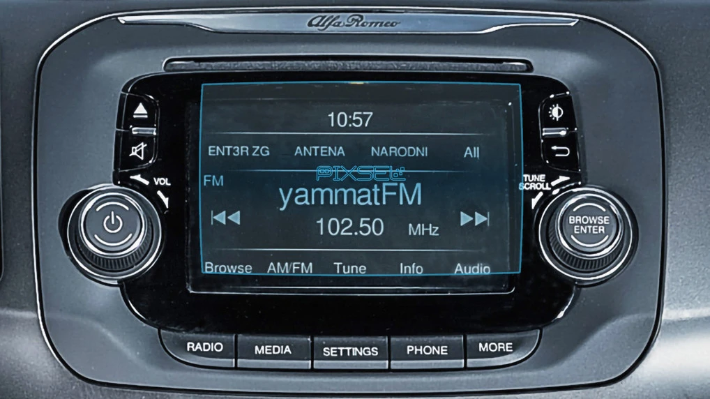 Pixsel car screen protector for ALFA ROMEO GIULIETTA - 5“ 2016 - 2020