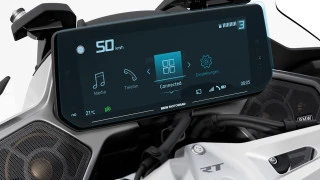 Pixsel screen protector for for moto speedometer BMW R1300 RT 2025 13“